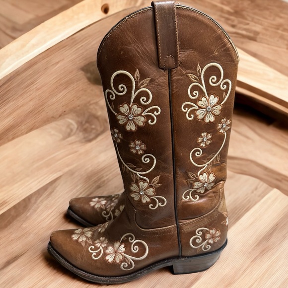 Gypsy Rose Womens Embroidered Flower Western Boots - Picture 3 of 12